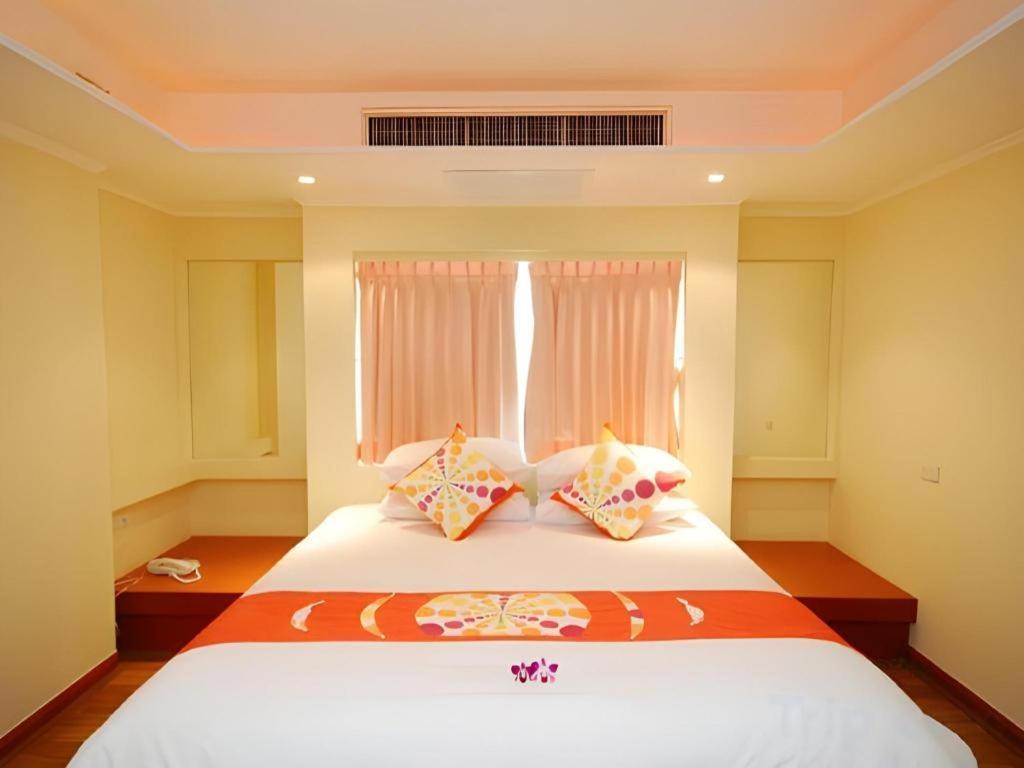 Hip Hotel Bangkok Exterior foto